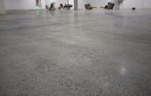 水泥地坪翻新有哪些選擇？地坪翻新效果好嗎？